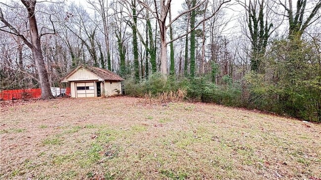 Building Photo - 364 Navarre Dr