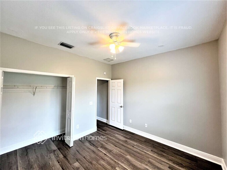 Building Photo - 1462 SW California Blvd