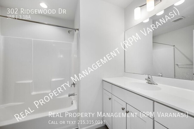 Building Photo - 302 Ridgewood Dr