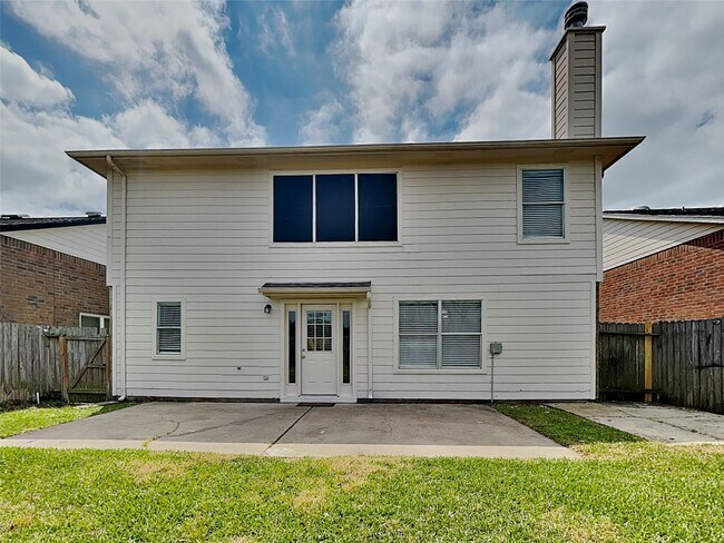 Building Photo - 19722 Twin Canyon Ct