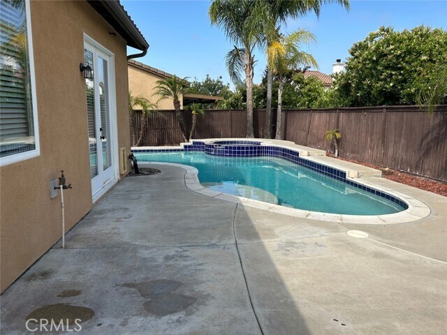 Building Photo - 31620 Pepper Tree St