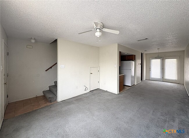 Building Photo - 1307 Monroe Loop