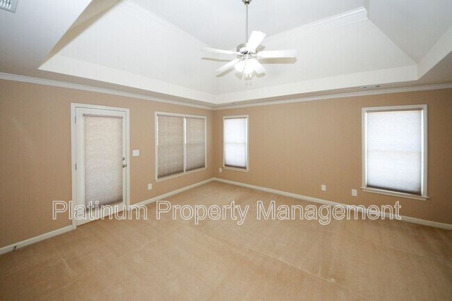Building Photo - 4580 Wykeshire Ct