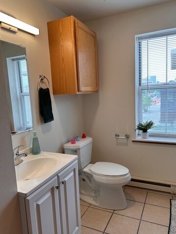 Bathroom-2 bedroom model unit - Varsity Campus Apartments