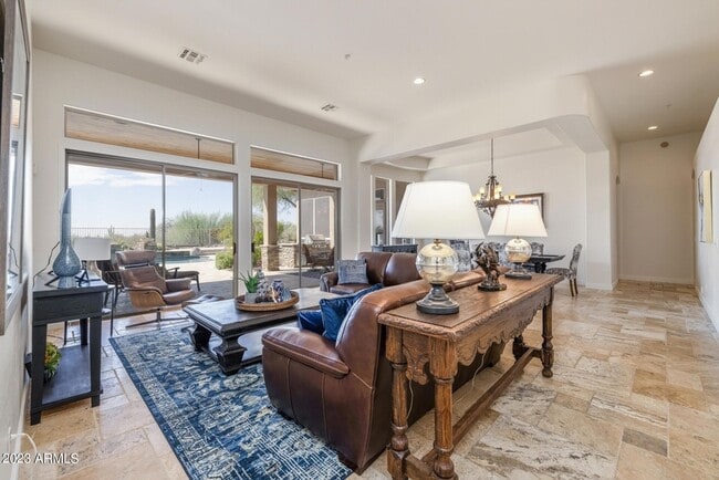 Building Photo - 13331 E Del Timbre Dr