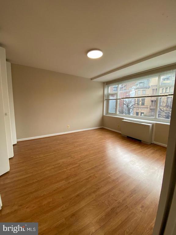 Building Photo - 1545 18th St NW