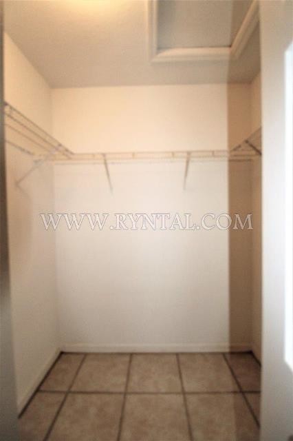 Building Photo - 2311 18th Ave E