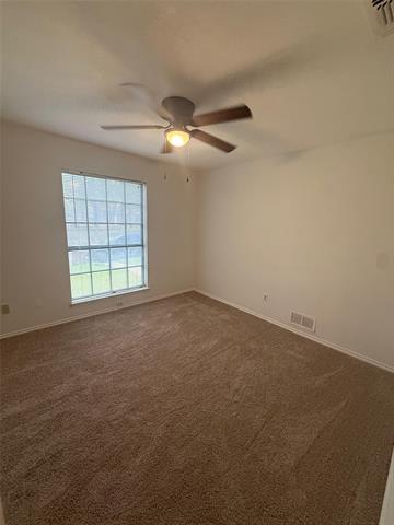 Building Photo - 1009 Village Wood Ct