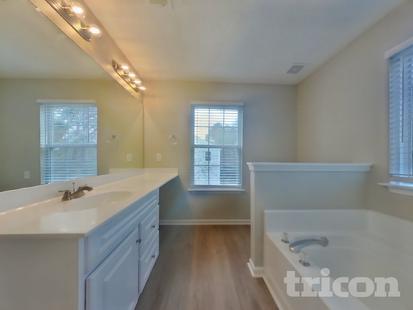 Building Photo - 34 Glenabbey Dr