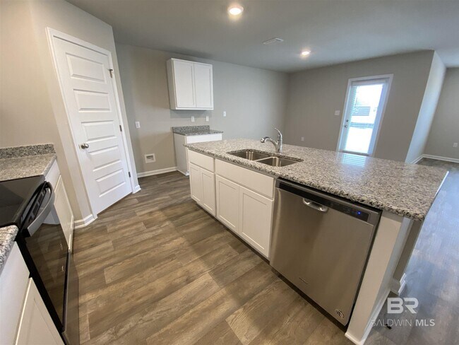 Building Photo - 24501 Tepin Ln