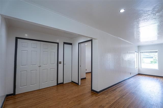 Building Photo - 10231 Pinecrest Dr
