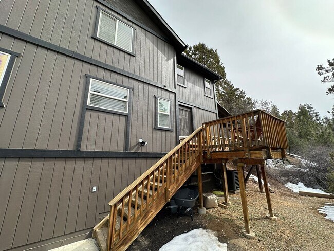 Building Photo - COMING SOON! Gorgeous 3 Bed / 2.5 Bath Cabin-Style Home – Showings Begin 8/7/26!