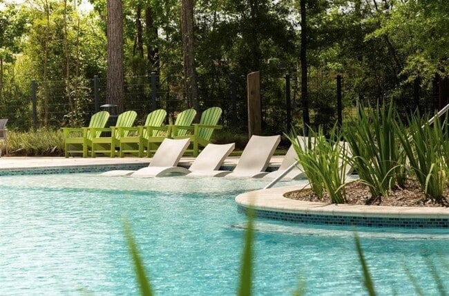 Building Photo - 16314 Apache Wds Wy