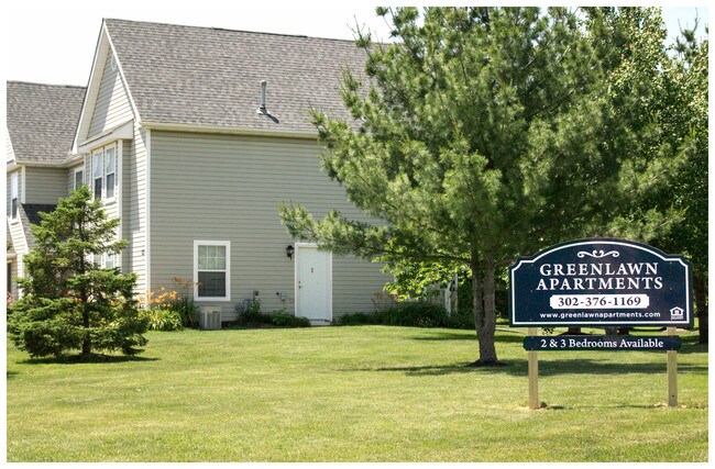 Primary Photo - Greenlawn Apartments