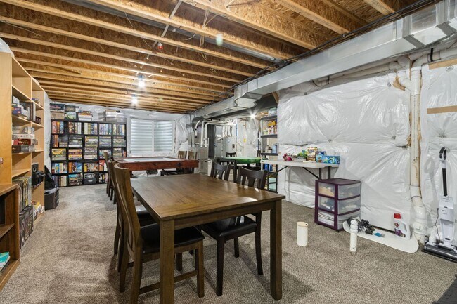 Building Photo - Beautiful 3 Bed 2.5 Bath House in NE Fort ...