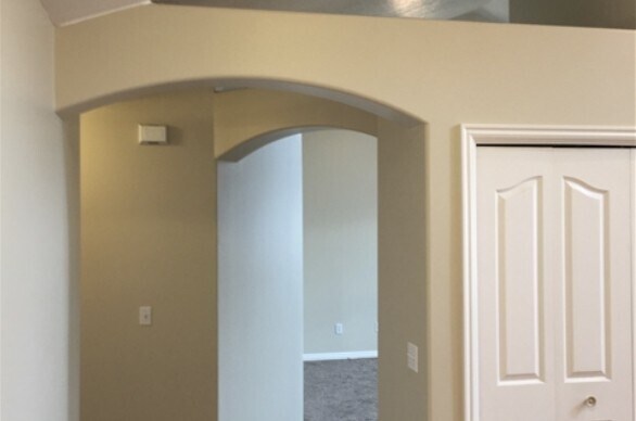 Building Photo - 540 E 450 N