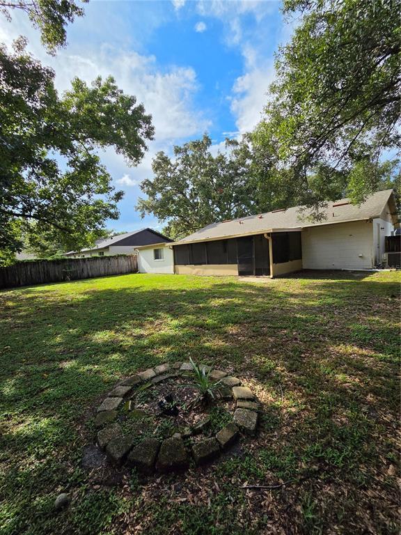 Building Photo - 3334 Sassafras Ct