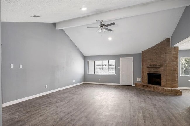 Building Photo - 1843 Ripple Creek Dr