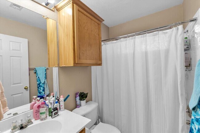 Building Photo - 403 Paso Fino Cove