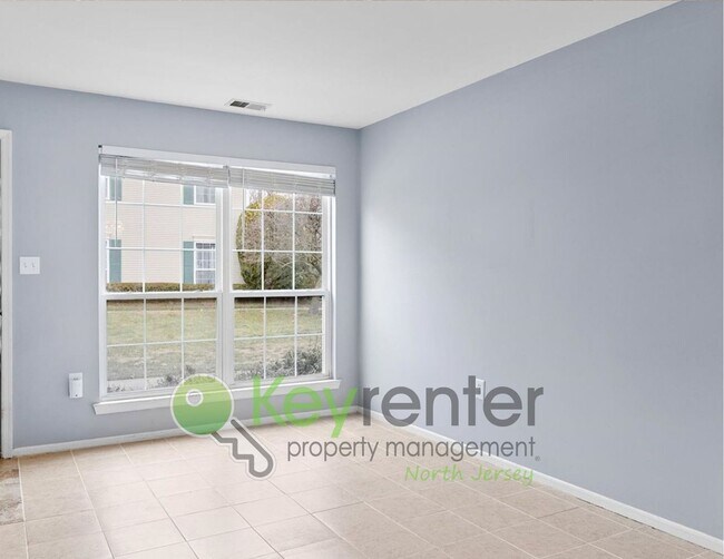 Building Photo - No Broker Fee! Ground-Floor 2BR/2BA in Desirable Franklin Crossing – Mahwah