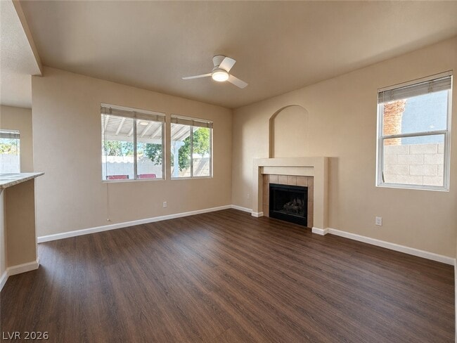 Building Photo - 1436 Country Hollow Dr