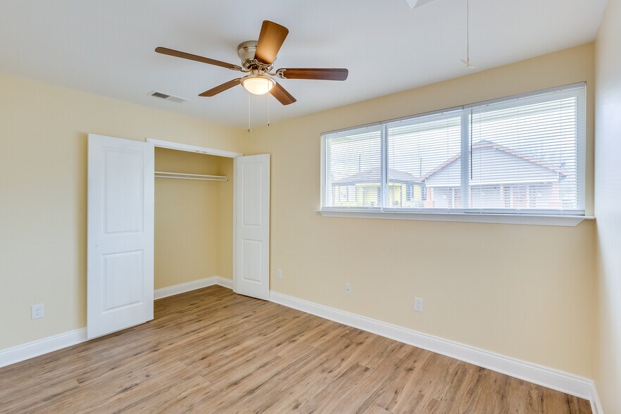 Bedroom 2 - 1509 Congress St