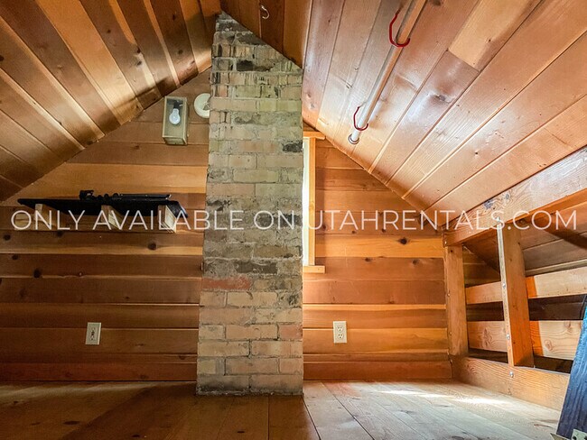 Building Photo - 3162 E Big Pne Cyn