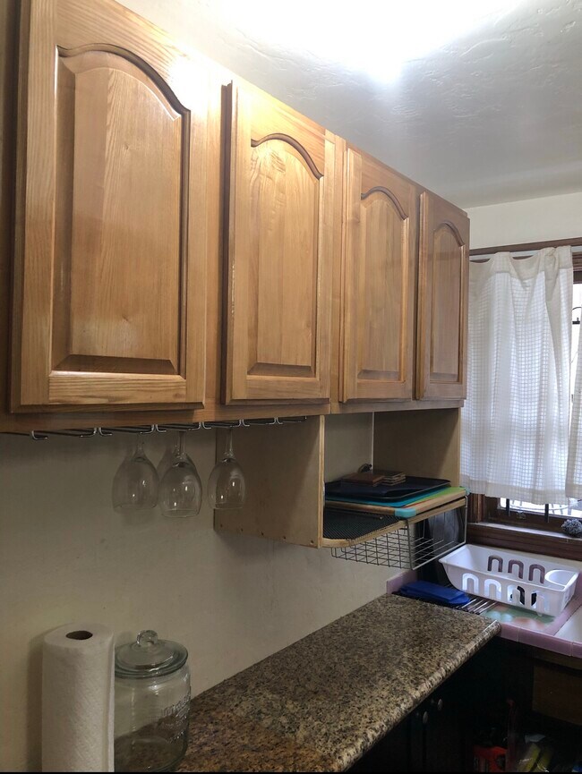 Building Photo - 50 Dunsmuir St