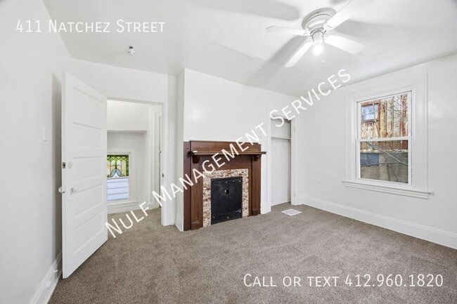 Building Photo - 411 Natchez St