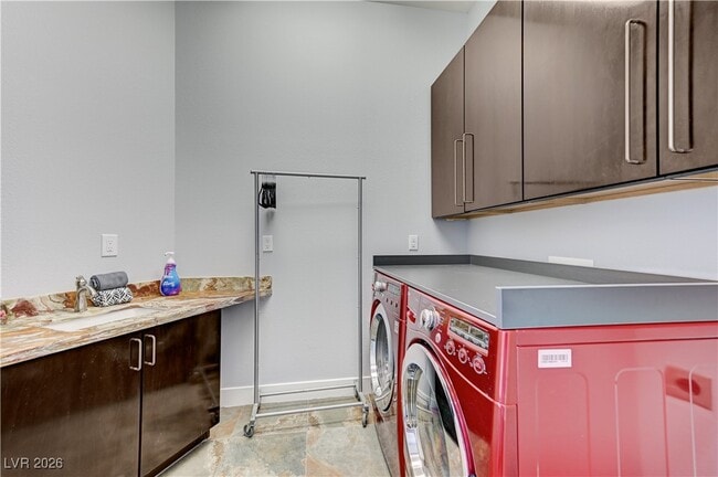 Building Photo - 1140 Brown Hill Ct