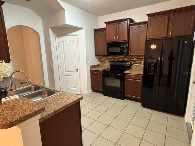 Building Photo - 1524 Buckeye Falls Way