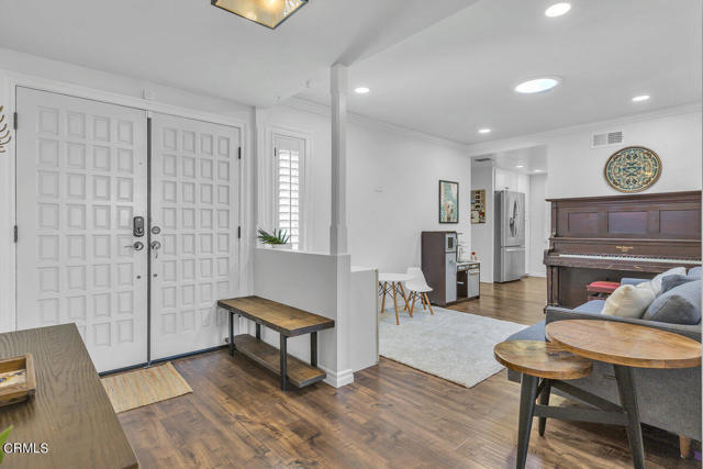 Building Photo - 2150 Antelope Ave