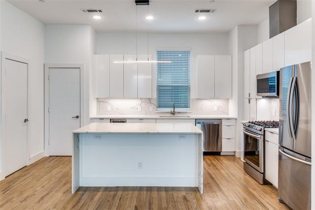 Building Photo - 1828 N Garrett Ave