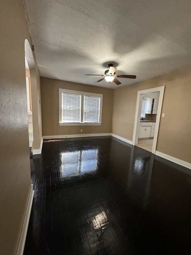 Building Photo - Updated 3 bedroom, 1 bathroom house with washer/dryer hookups Hurry! Limited-Time Special: NO APP...