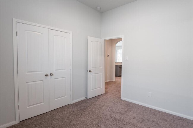 Building Photo - 20103 Poppy Hills Ln