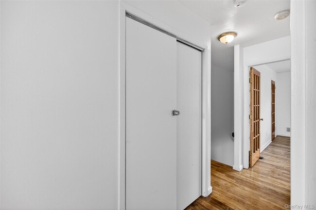 Building Photo - 2112 Lacombe Ave