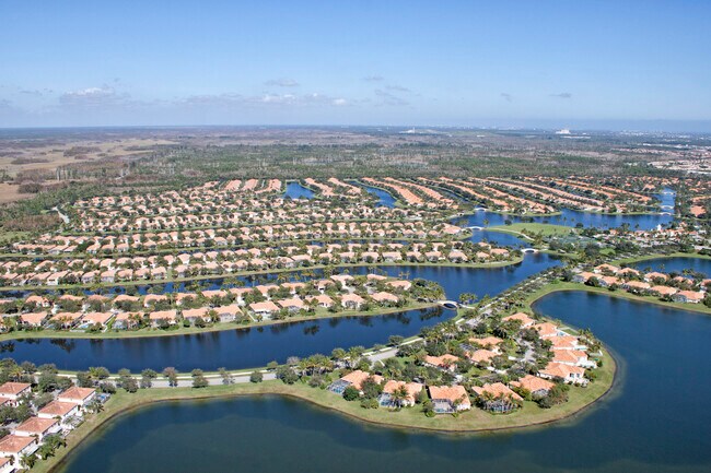 Building Photo - 2171 Tigris Dr