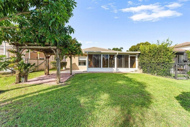 Building Photo - 6630 Spring Garden Run