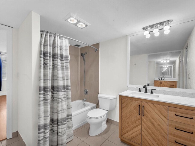 Building Photo - 6901 Environ Blvd