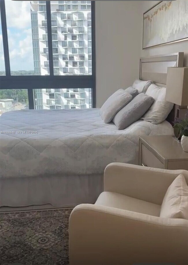 Building Photo - 5350 NW 84th Ave