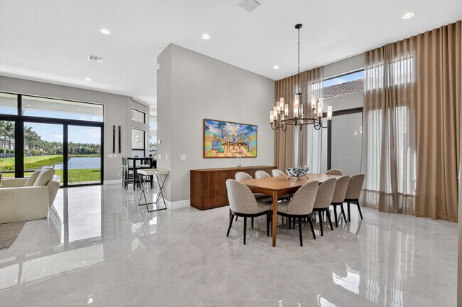 Building Photo - 17358 Santaluce Mnr