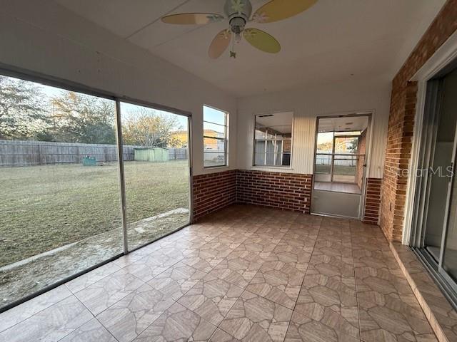 Building Photo - 1420 Simmons Rd