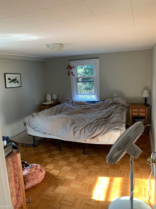 Building Photo - 3 br, 2 bath House - Snyder Hill House