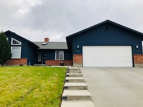 Building Photo - 5201 W 14th Ave