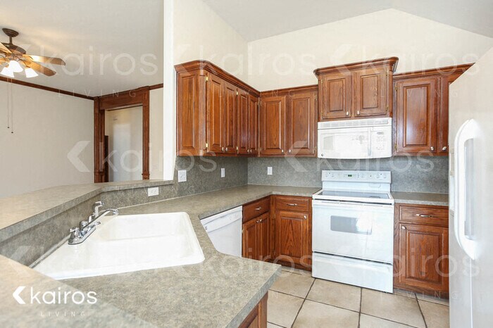 Building Photo - 1216 SW 129th St