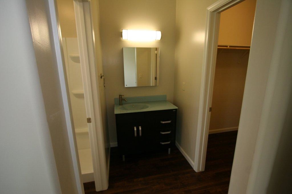 Van Ness Cottages Fresno Ca Apartment Finder