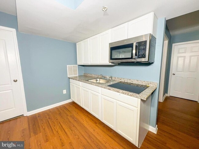 Building Photo - 17405 Madrillon Way