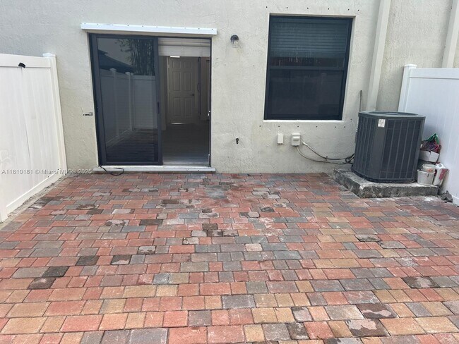 Building Photo - 9212 W 33rd Way