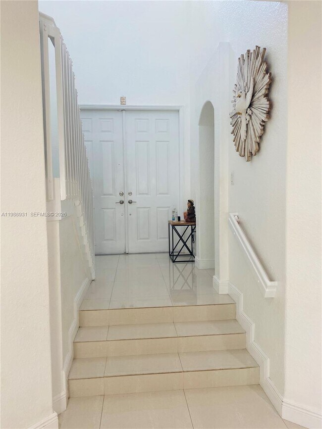 Building Photo - 10963 NW 87th Ln