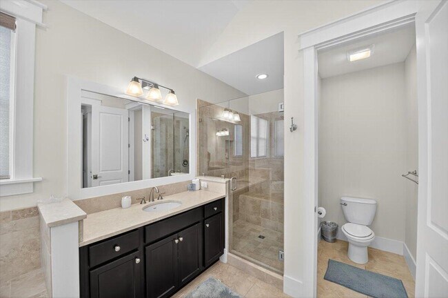 Building Photo - 34 Beargrass Way